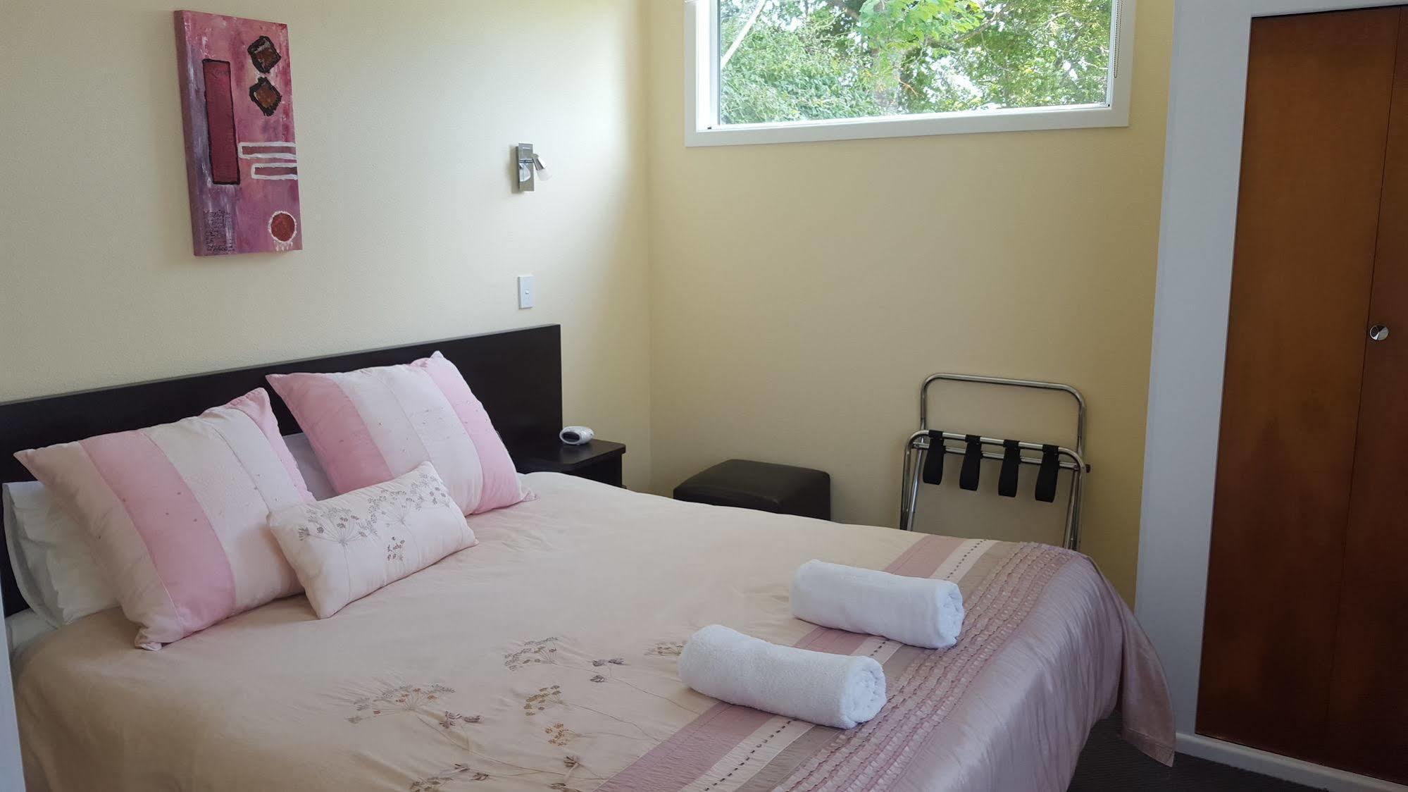 Timandra Motel New Plymouth Exterior photo