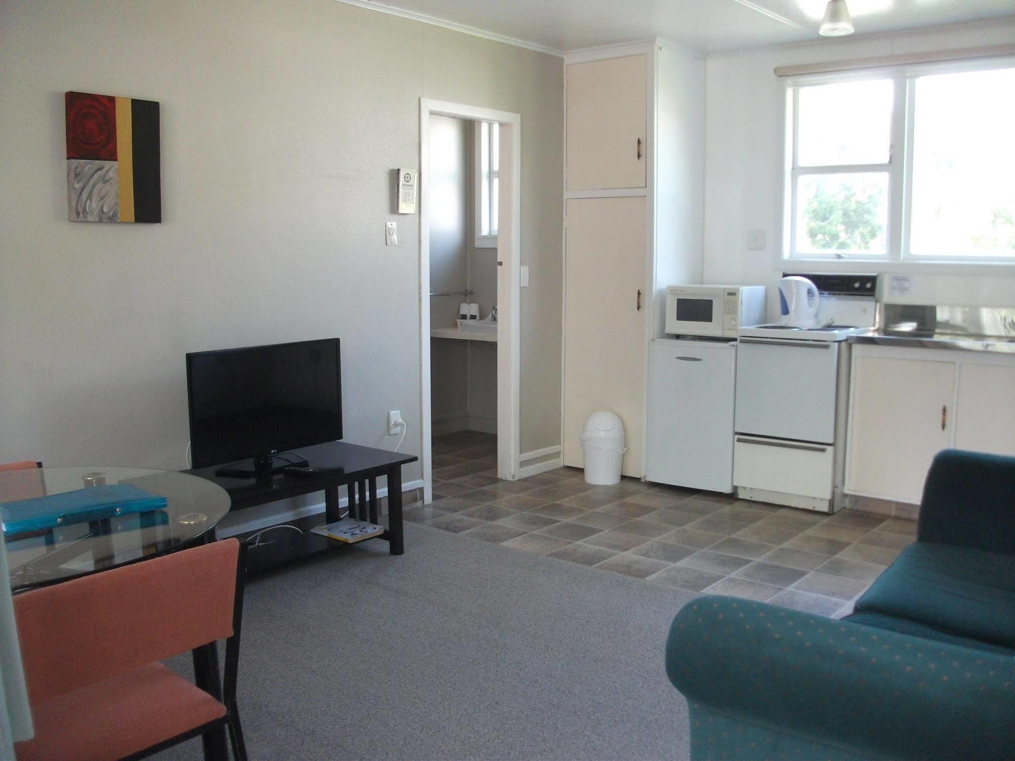 Timandra Motel New Plymouth Exterior photo